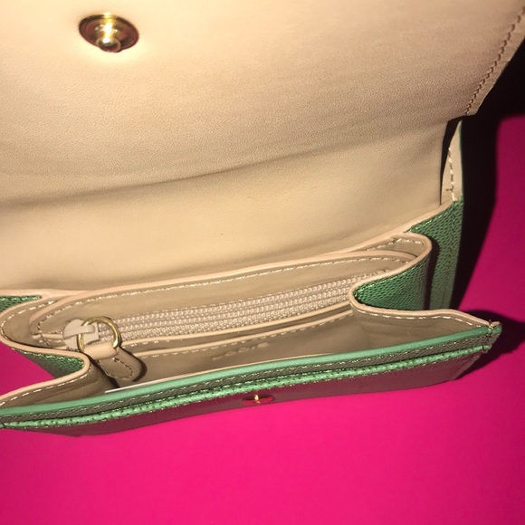 LODIS WALLET!! - Picture 4 of 7